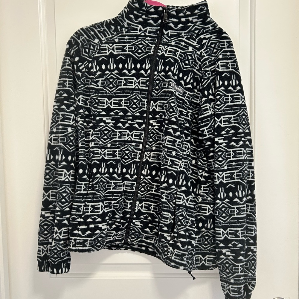 Columbia Black and White Geometric Fleece Jacket